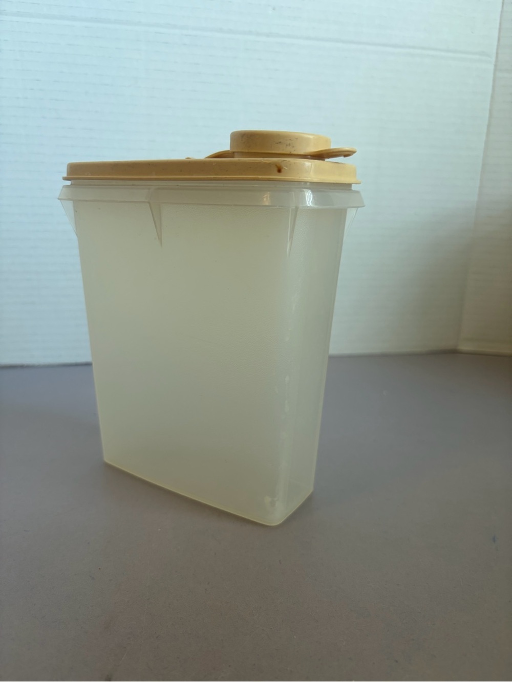 Tupperware Translucent Food Storage Canister with Tan Flip Lid